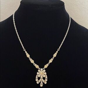 Vintage Rhinestone Necklace